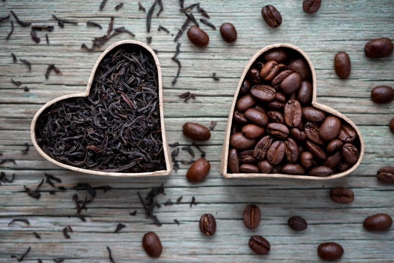 القهوة والشاي والعصائر والحليب، ما مدى تأثيرها على صحة قلب الإنسان؟